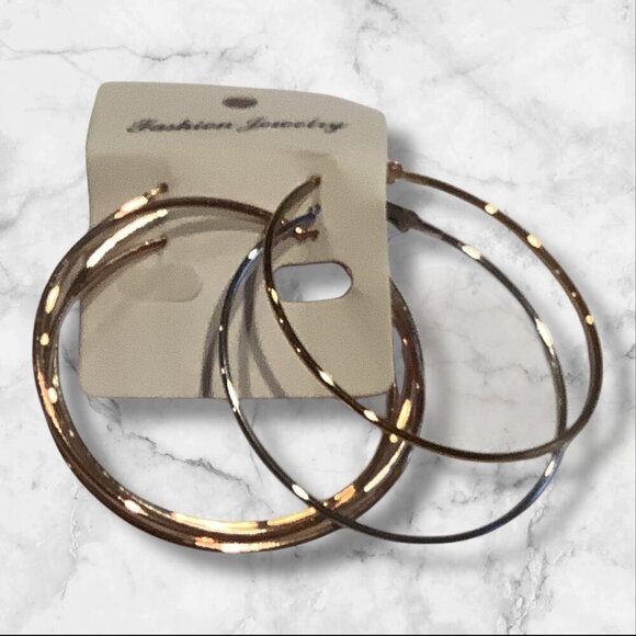 Set Of 6 Fashion Jewelry Gold & Silver Tone Hoop Earrings for Women - Picture 5 of 10